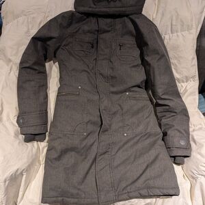 TNA Aritzia Women's Small Gray Snow Jacket